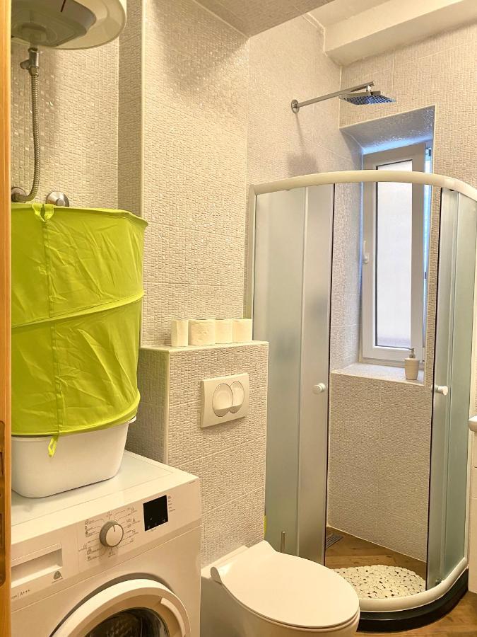 Apartment Njegos Пераст Екстериор снимка