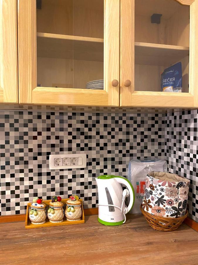 Apartment Njegos Пераст Екстериор снимка